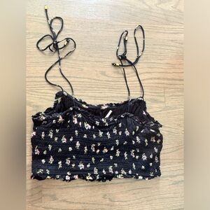 Free People Kaia Floral Print Smocked Crop Top Women’s size Small black floral